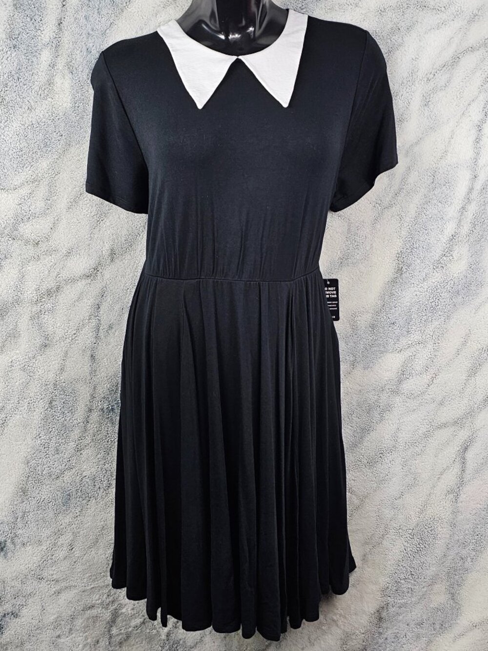 Torrid 1 1X 14-16 Collared Skater Dress Black White Super Soft Wednesday Addams